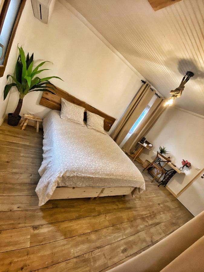 U Pasturellu Bed & Breakfast Pioggiola Eksteriør bilde